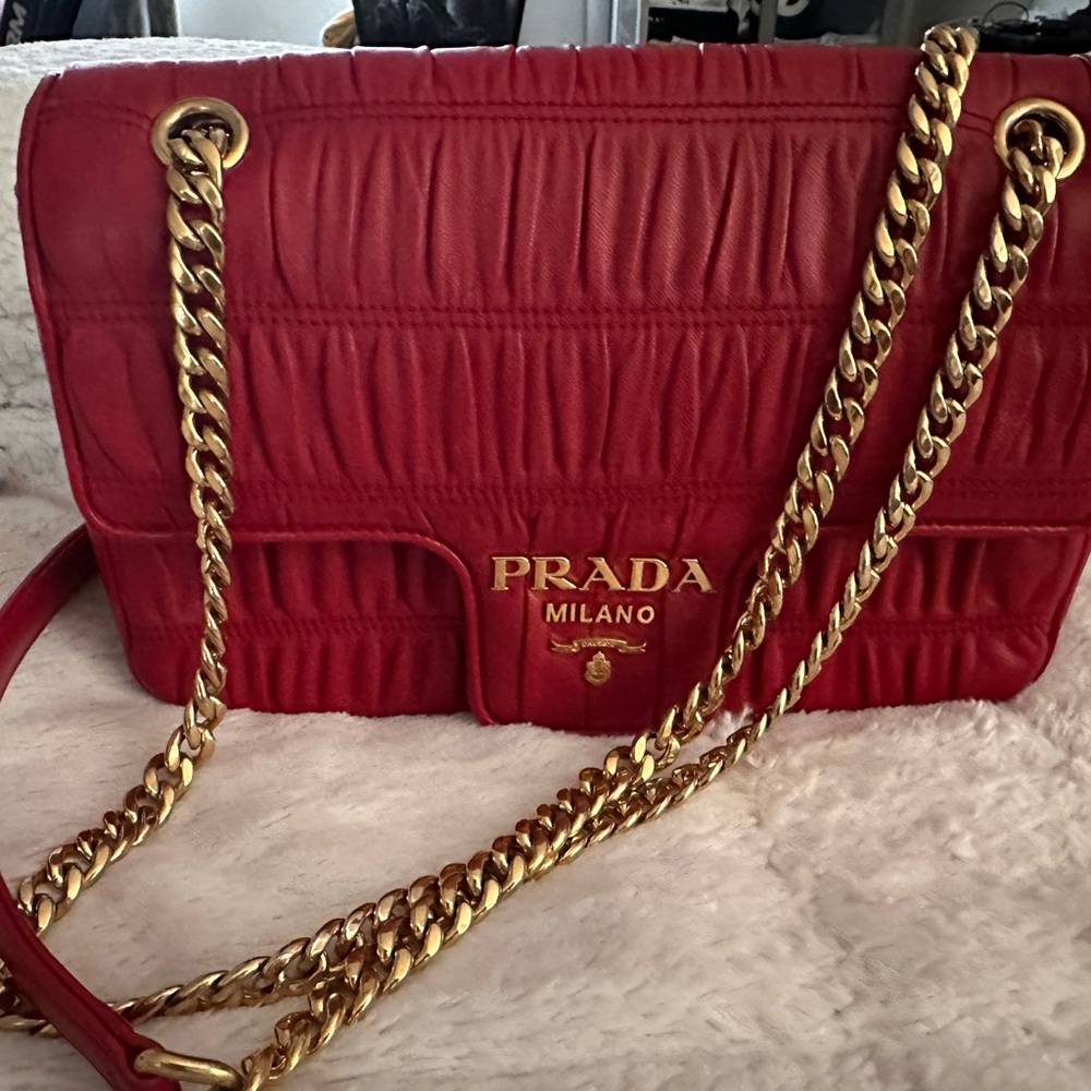 Chain Flap Shoulder Bag Nappa Gaufre Small
